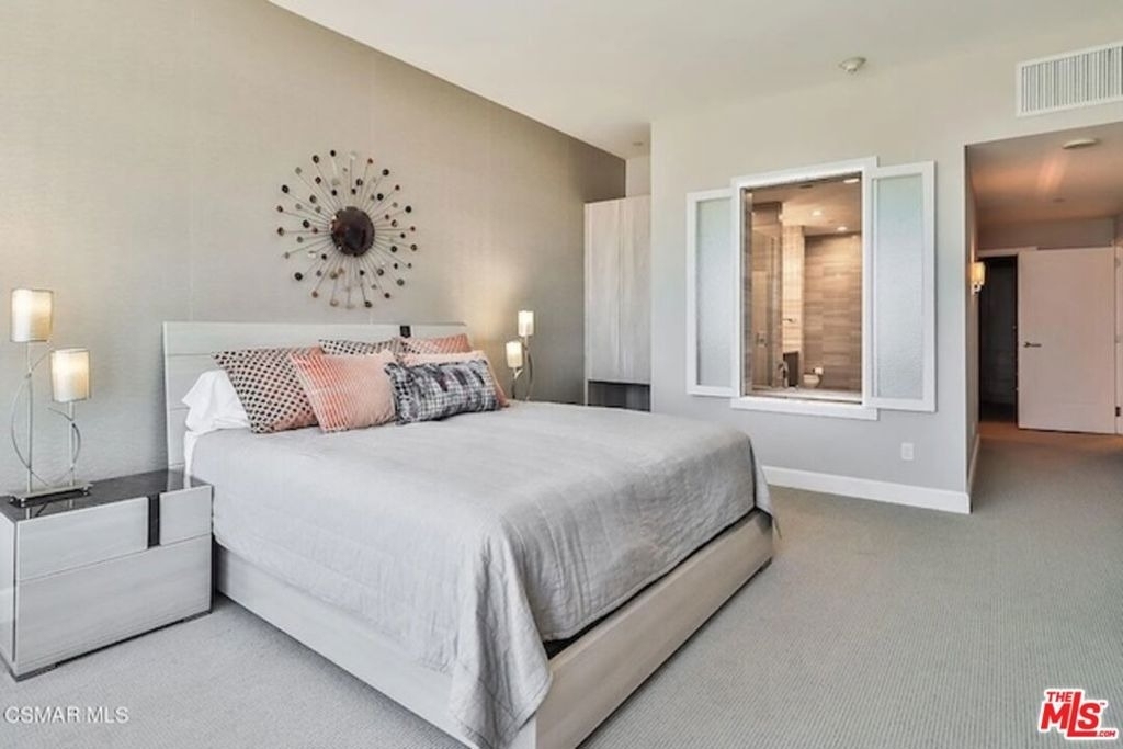 900 W Olympic Boulevard - Photo 25
