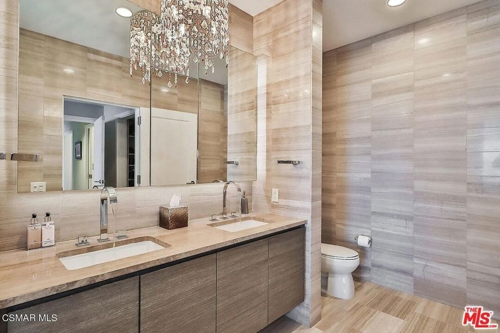 900 W Olympic Boulevard - Photo 4