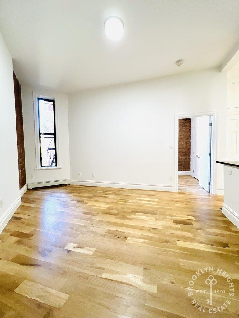73 Saint Marks Avenue - Photo 5