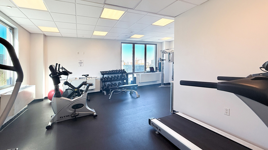 321 W 110th St - Photo 18