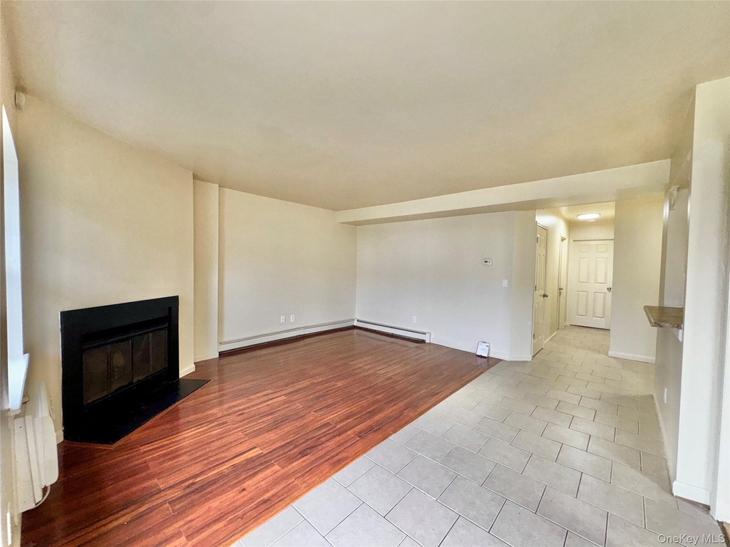 5 Lexington Hill - Photo 1