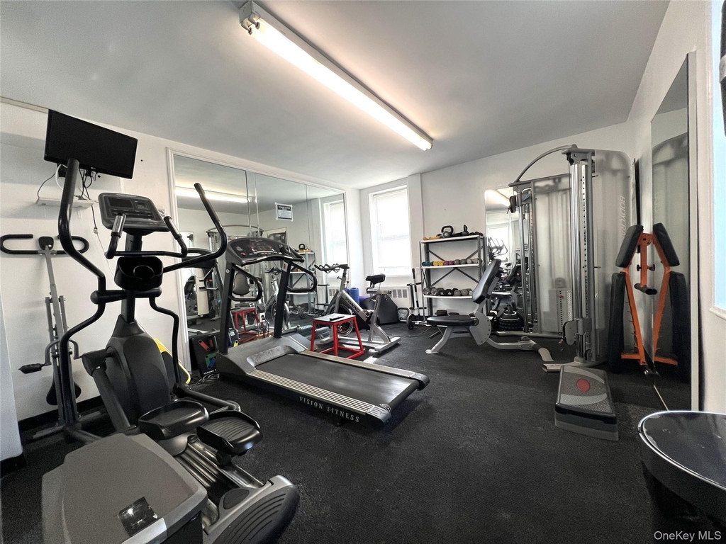 855 E Broadway - Photo 12