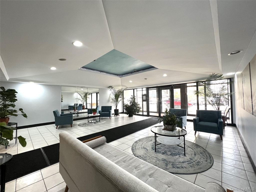 855 E Broadway - Photo 11