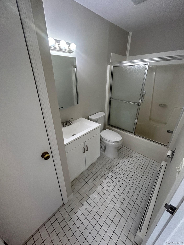 944 Union Street - Photo 1