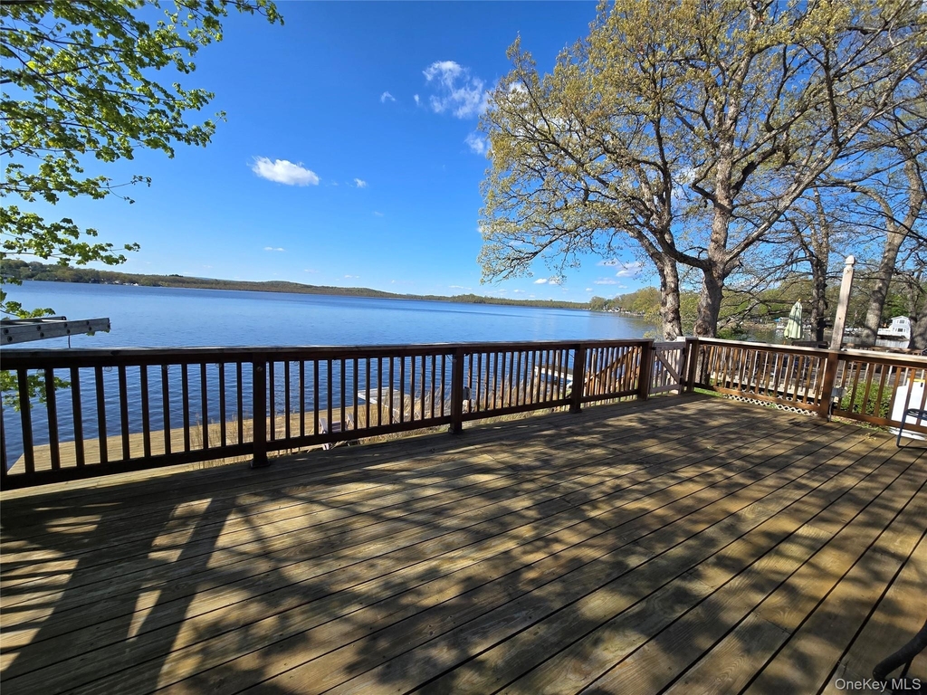 36 Ten Broeck Lane - Photo 2
