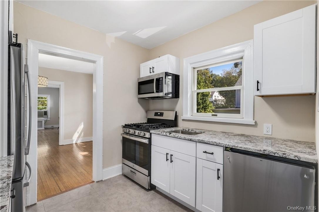 16 Terrace Place - Photo 9