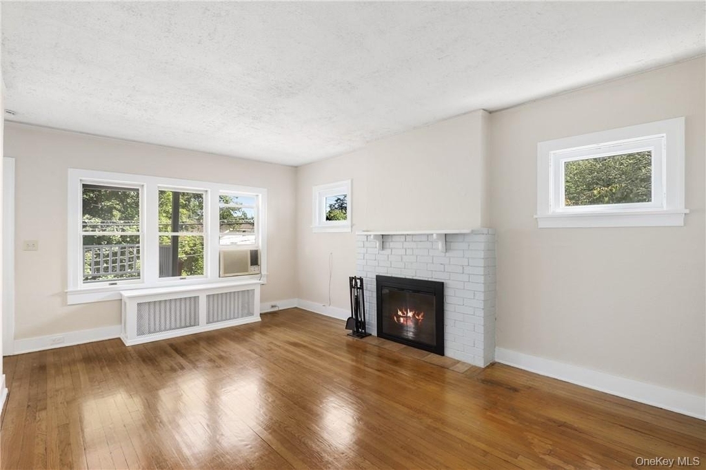 16 Terrace Place - Photo 3