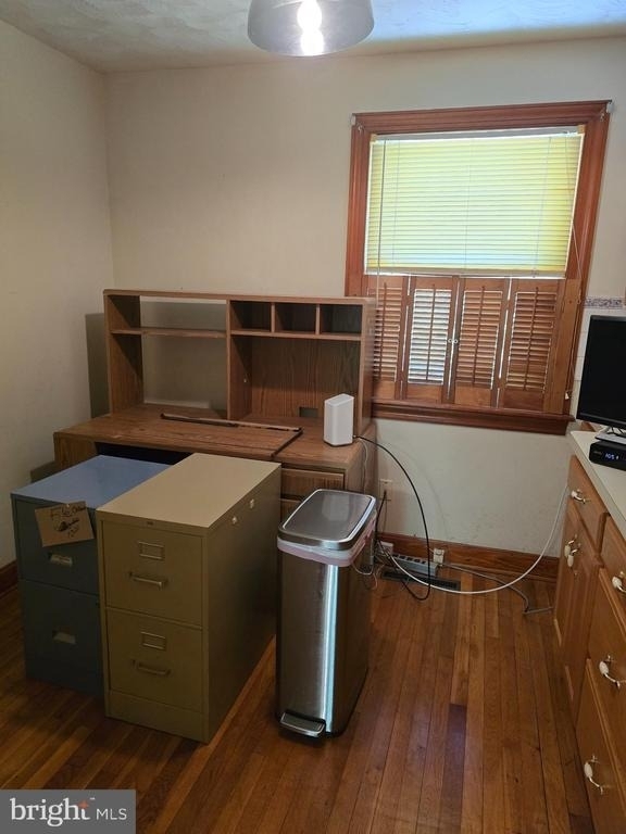 9517 Brock Road - Photo 20