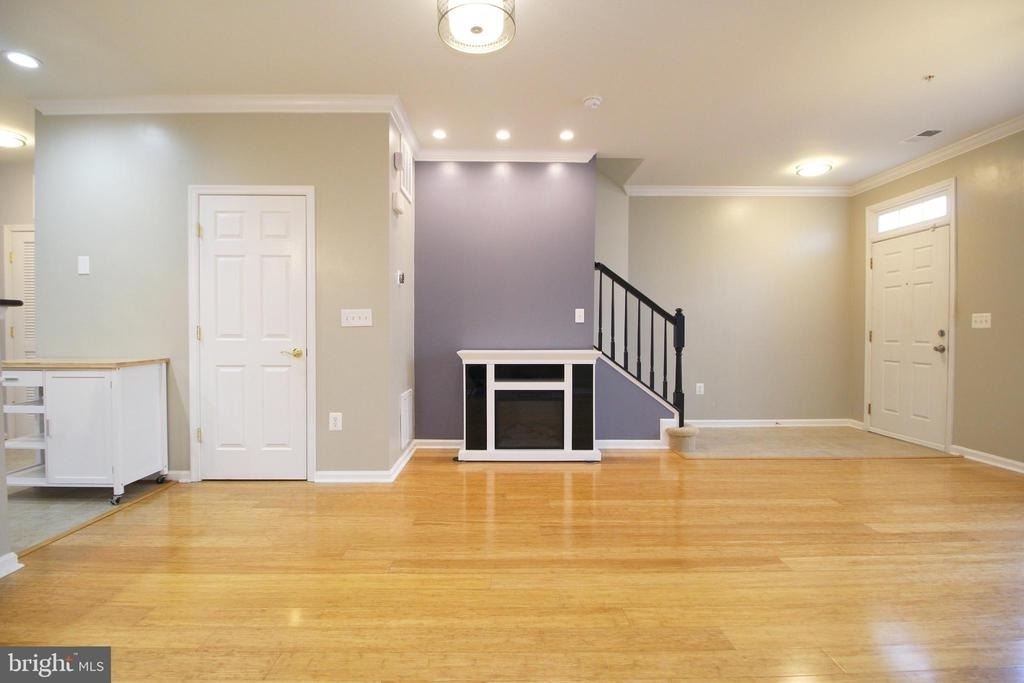 2415 Rainswood Lane - Photo 3