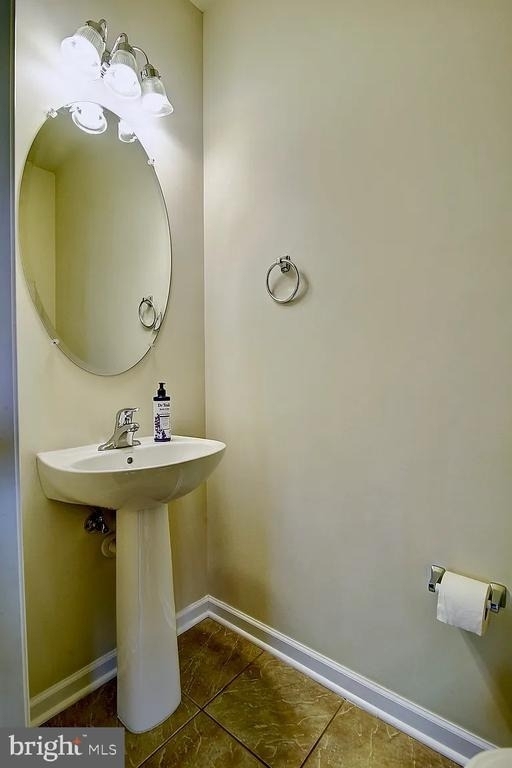 43893 Eastgate View Drive - Photo 16