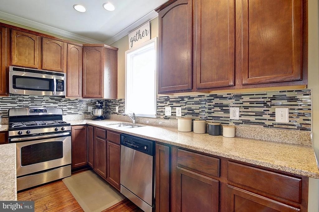 43893 Eastgate View Drive - Photo 13