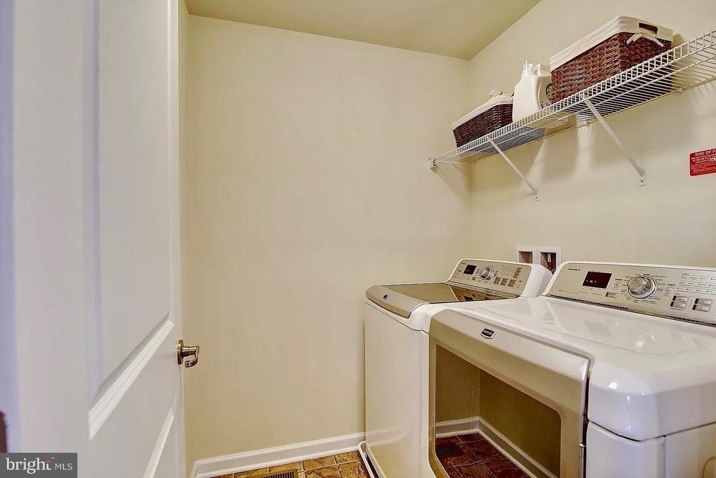 43893 Eastgate View Drive - Photo 1