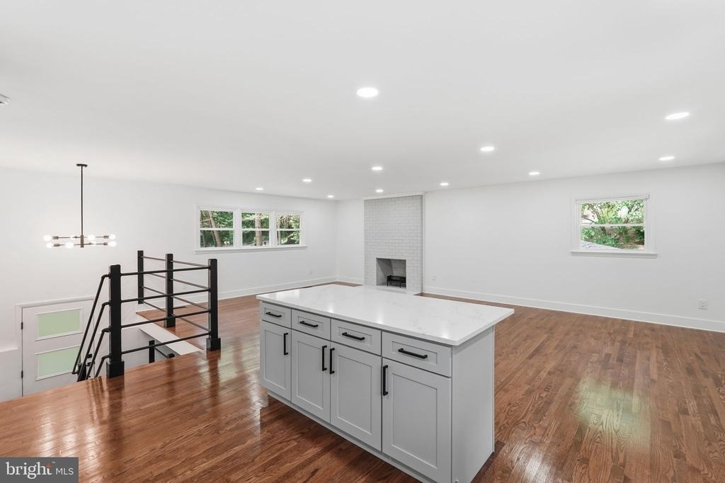 5388 Dumfries Road - Photo 2
