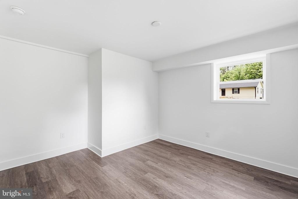 5388 Dumfries Road - Photo 18
