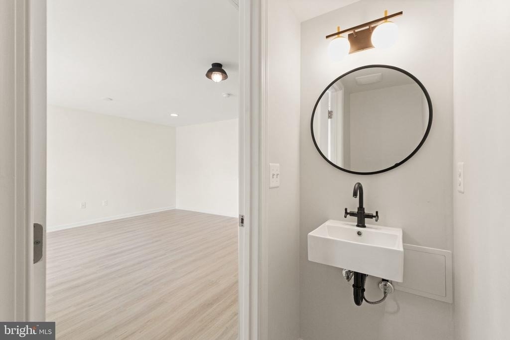 36 Madison Street - Photo 7