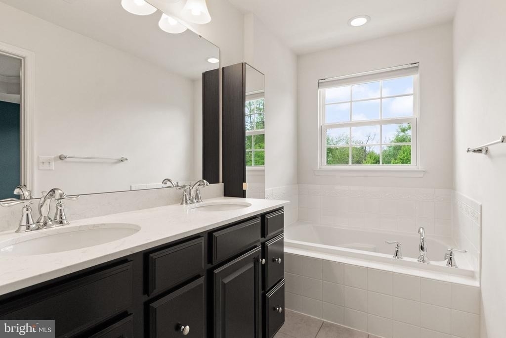 36 Madison Street - Photo 18