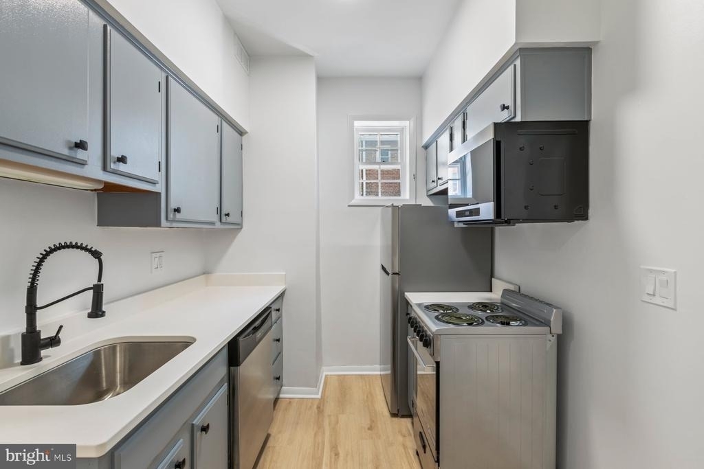207 S Patrick Street - Photo 4