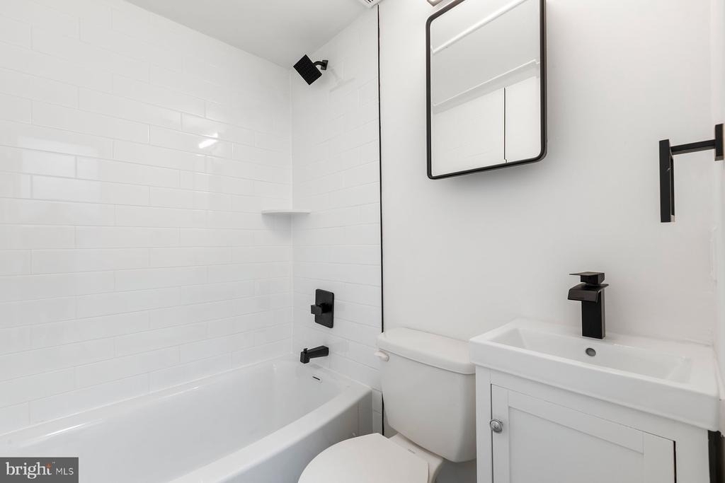 207 S Patrick Street - Photo 5