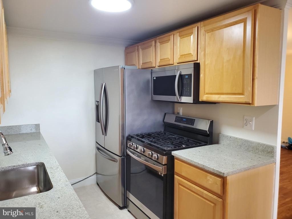 4600 Duke Street - Photo 4