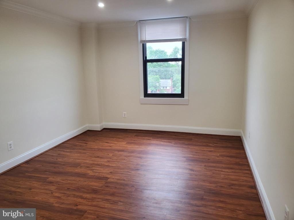 4600 Duke Street - Photo 10