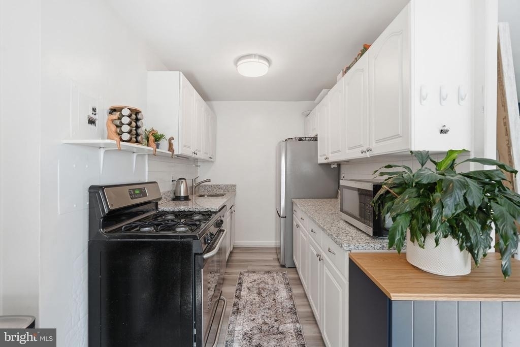 1200 S Arlington Ridge Road - Photo 8