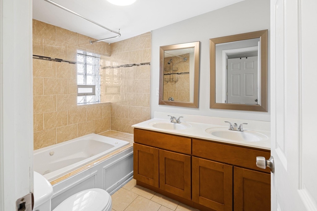 1609 W Stiles Street - Photo 13