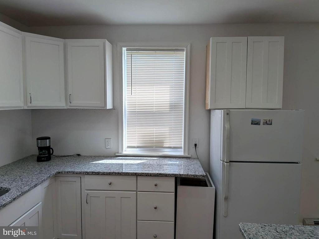 7524 Whitaker Avenue - Photo 7