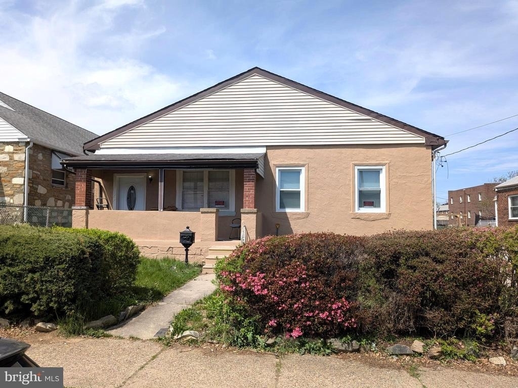 7524 Whitaker Avenue - Photo 0