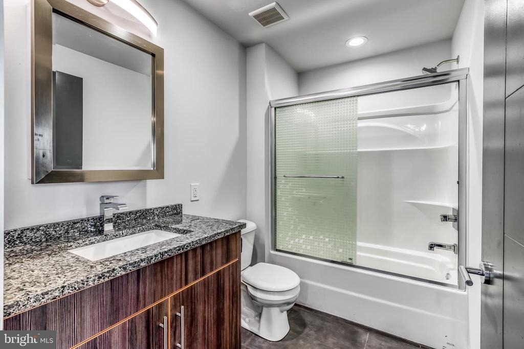 4800 Brown Street - Photo 3