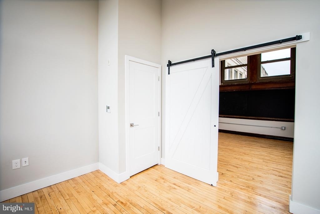 1300 S 19th Street - Photo 5
