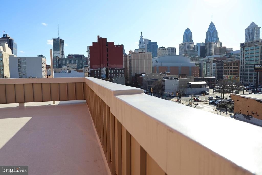 1231 Vine Street - Photo 29