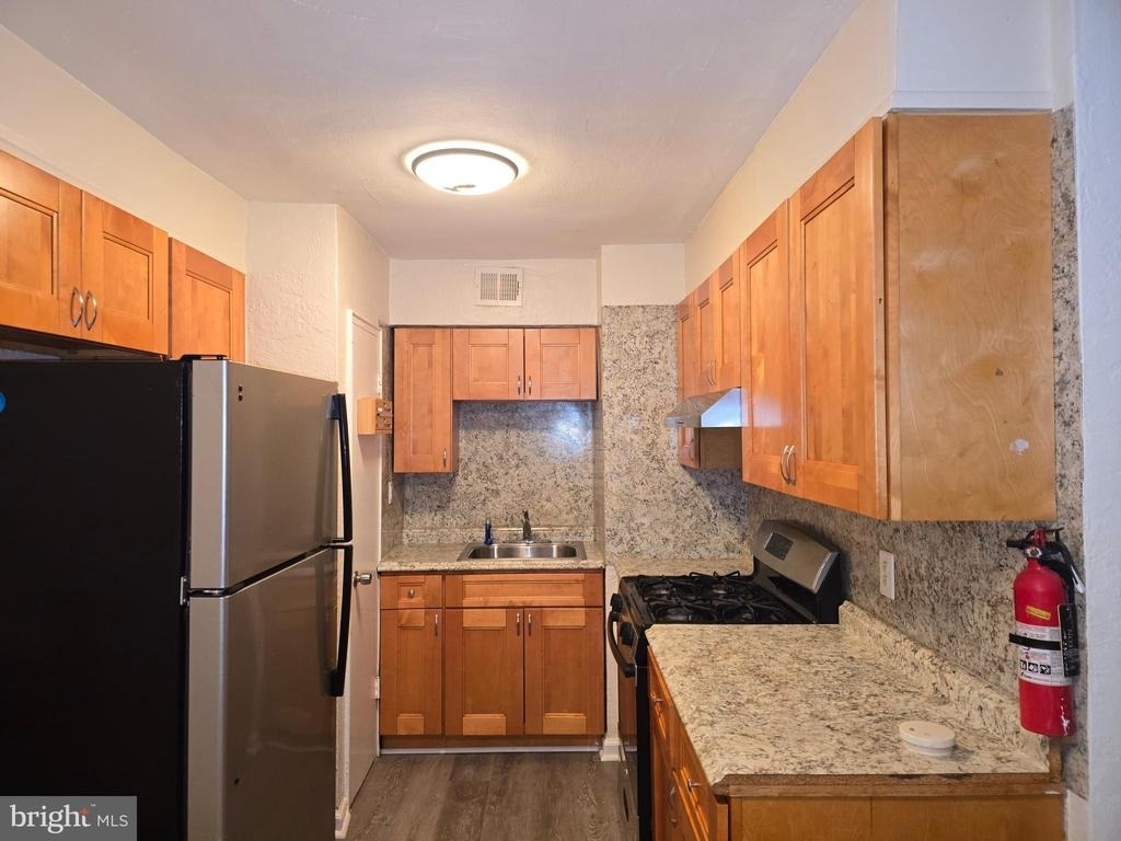 6135 Old York Road - Photo 47