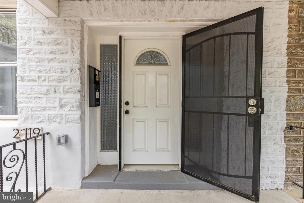 2719 N 47th Street - Photo 6