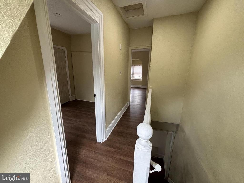 130 E Fourth Street - Photo 13