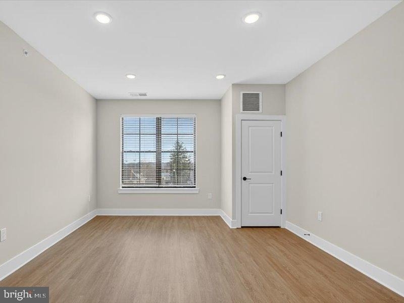 624 Main St - Photo 6