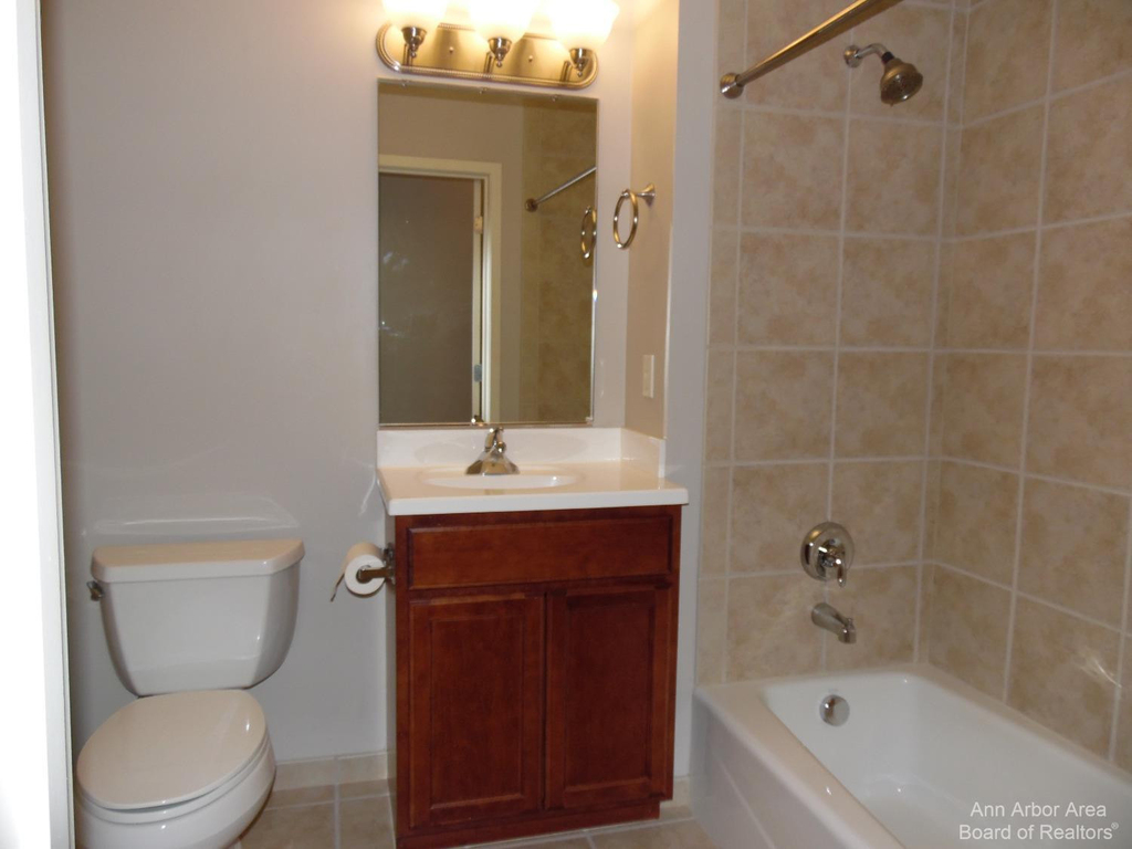 111 N Ashley Street - Photo 22