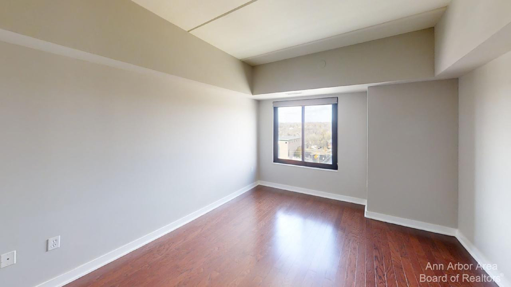 111 N Ashley Street - Photo 23