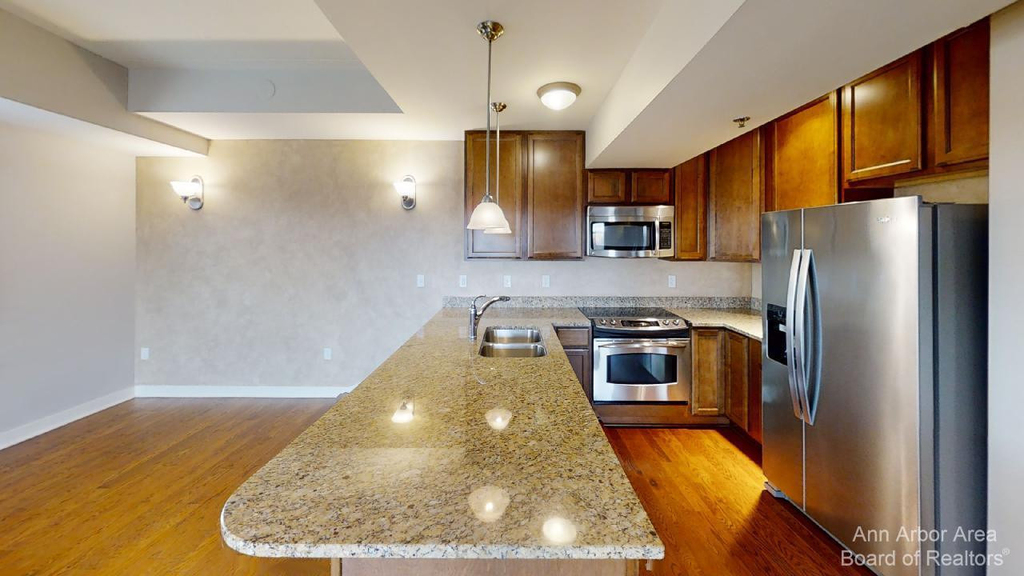 111 N Ashley Street - Photo 12