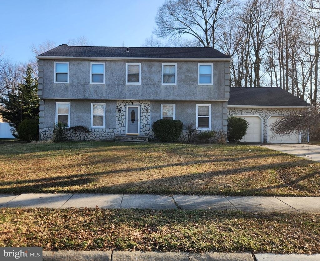 4 Oriole Drive - Photo 1