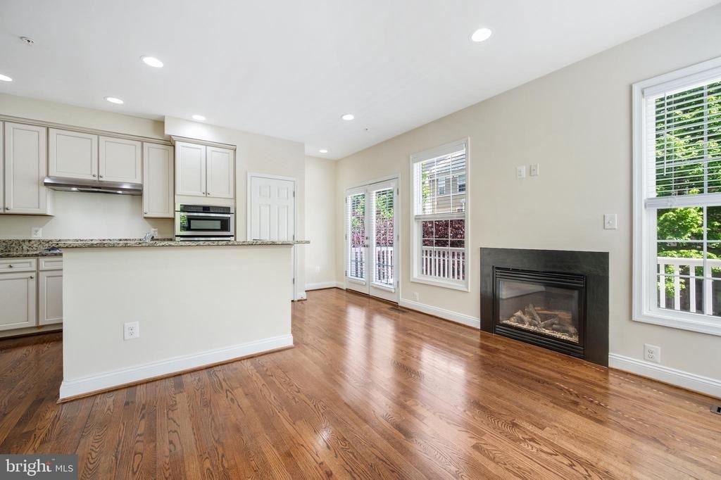 8341 Broderick Circle - Photo 13