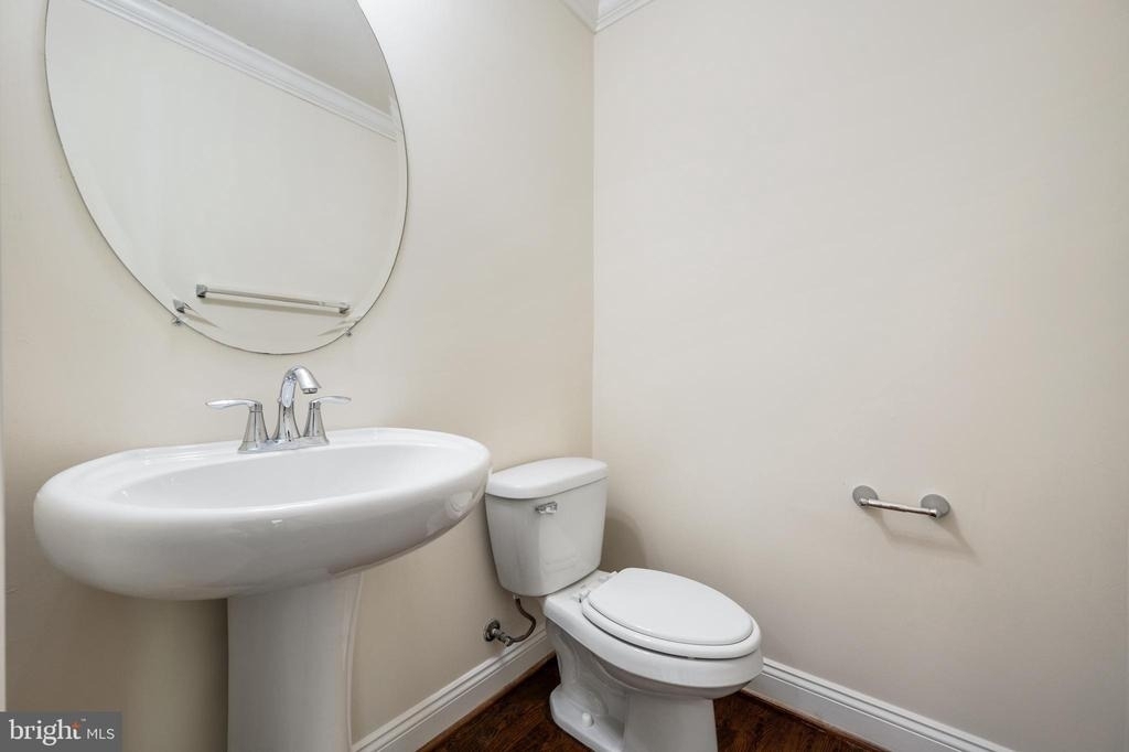 8341 Broderick Circle - Photo 16
