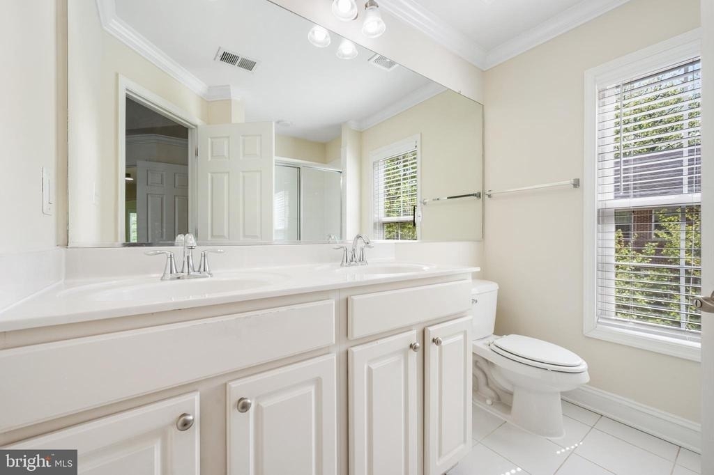 8341 Broderick Circle - Photo 21