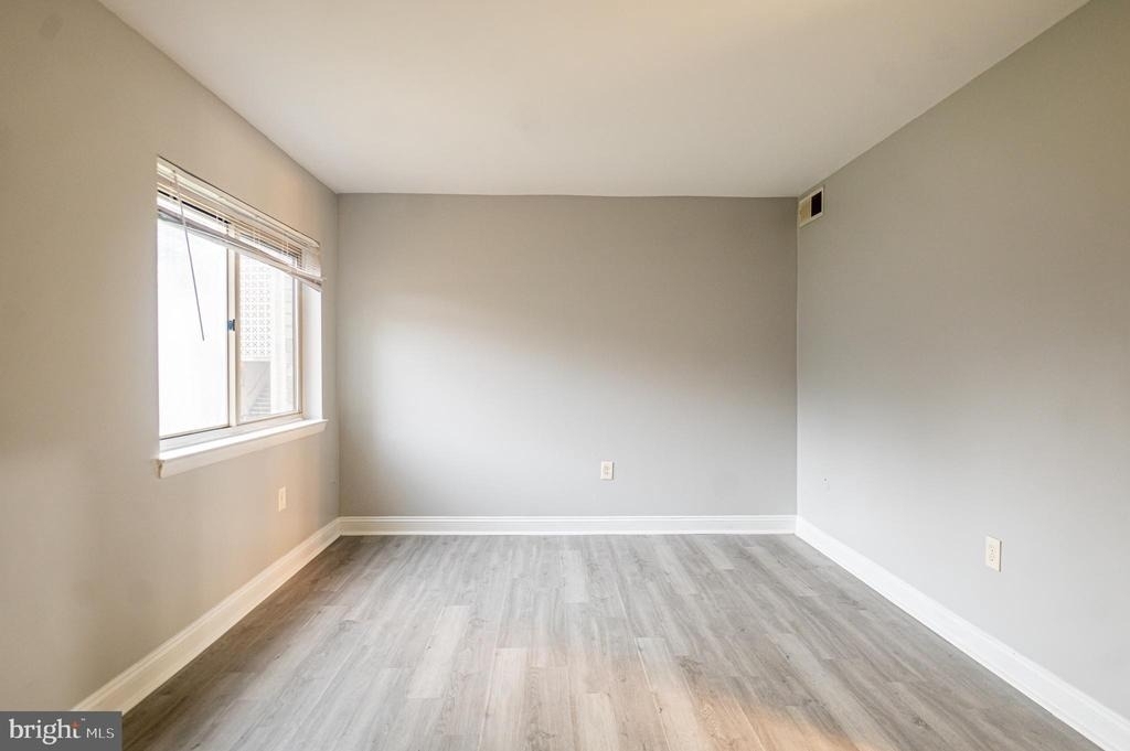 12211 Braxfield Court - Photo 14
