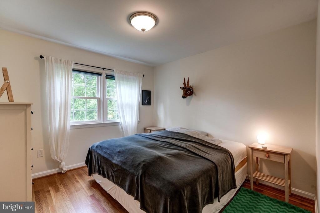 7525 Cayuga Avenue - Photo 29