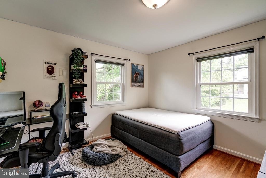 7525 Cayuga Avenue - Photo 32