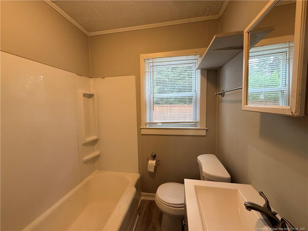 1106 Clark Street - Photo 5