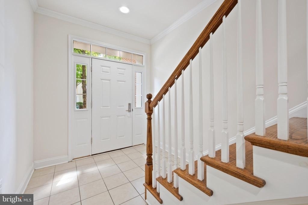 8342 Broderick Circle - Photo 3