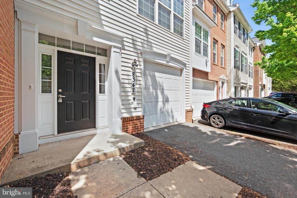 8342 Broderick Circle - Photo 2