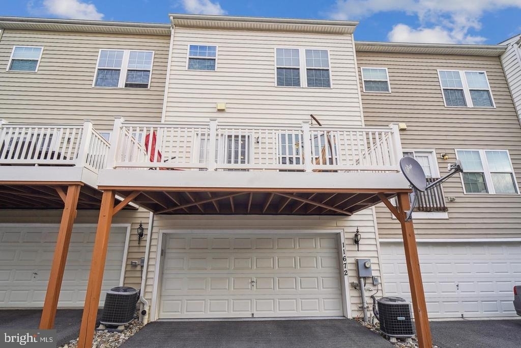 11672 Emerald Drive - Photo 3