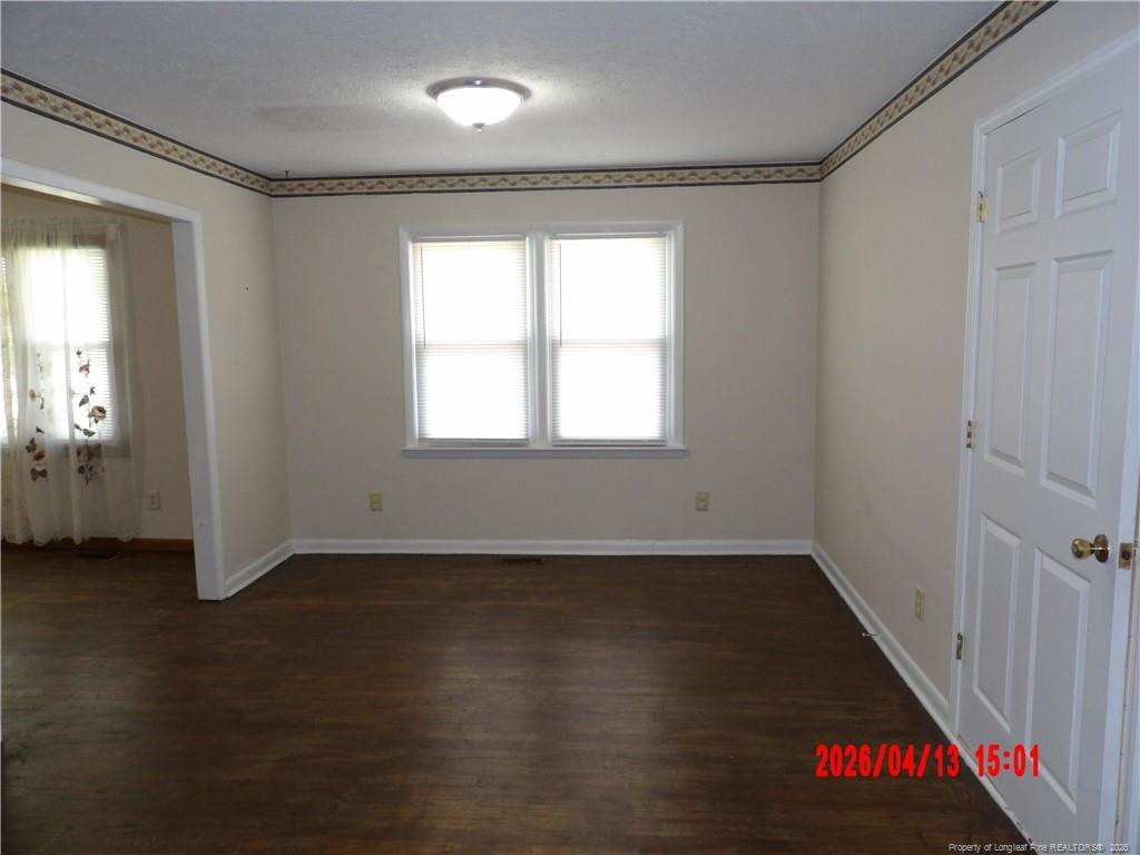 7521 Ascot Avenue - Photo 3